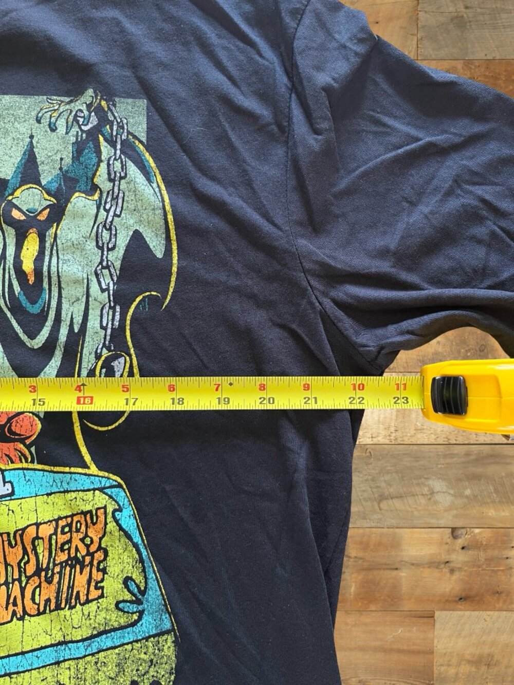Scooby-Doo Graphic T-Shirt Mystery Machine Cartoon Tee Size M Black - Picture 7 of 8